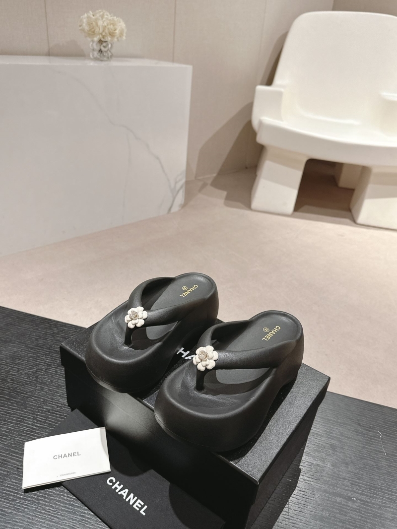 Ch*el slippers